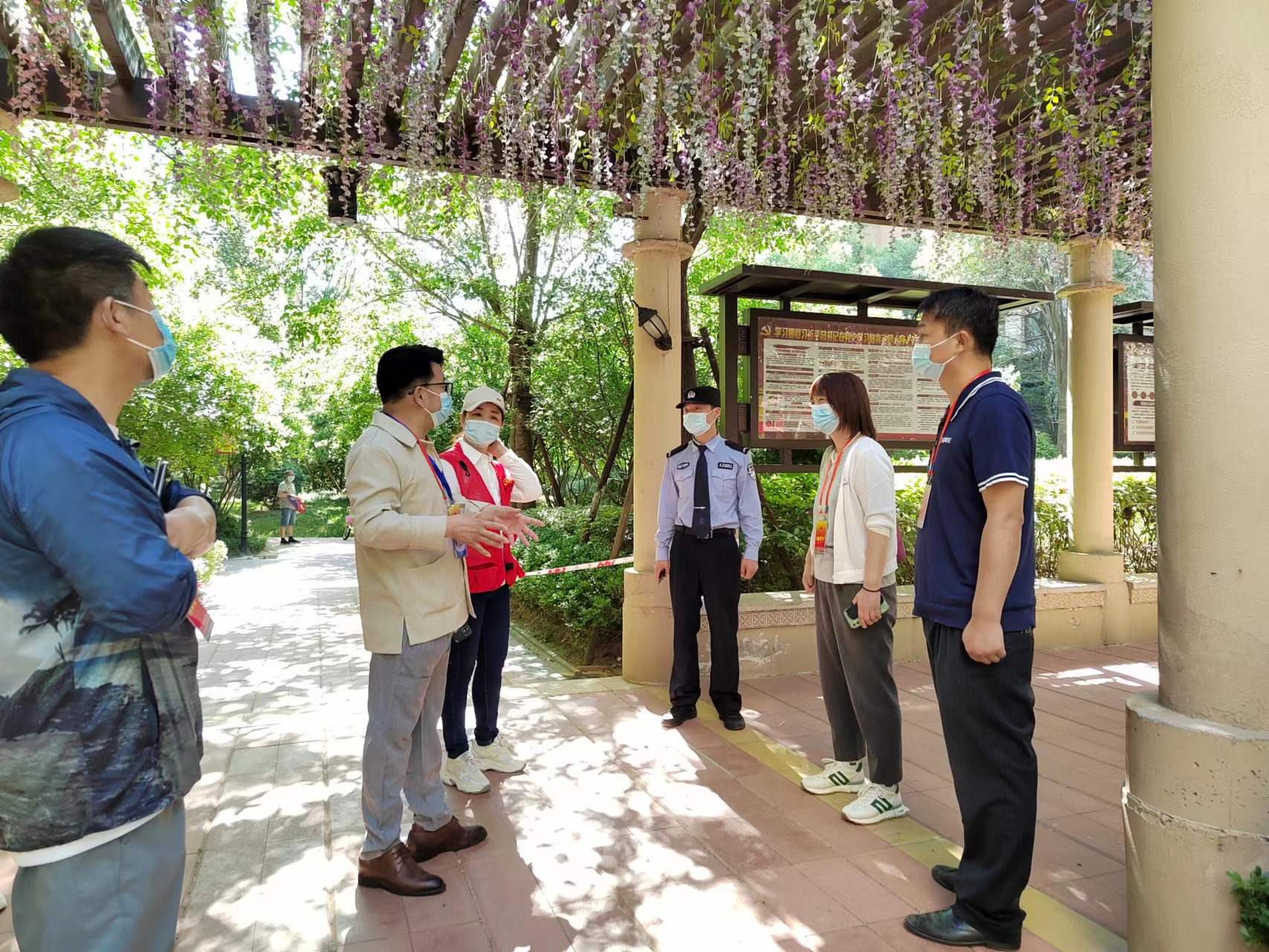 人大代表进社区 助力抗“疫”解民忧——郑州高新区沟赵办事处人大代表在行动